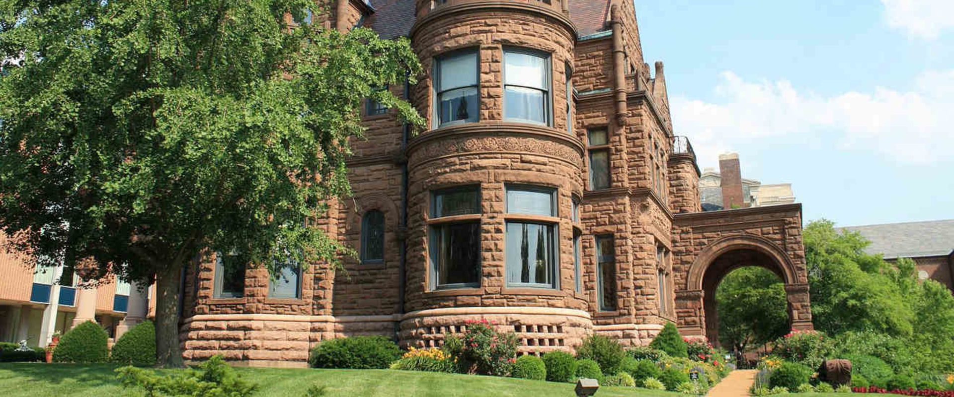 The Best Neighborhoods in St. Louis, Missouri for Families